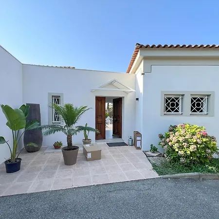 Βίλα Beautiful Luxury Αντίμπ