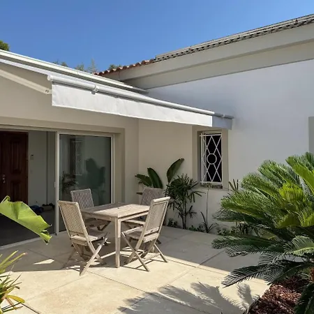 Beautiful Luxury Αντίμπ